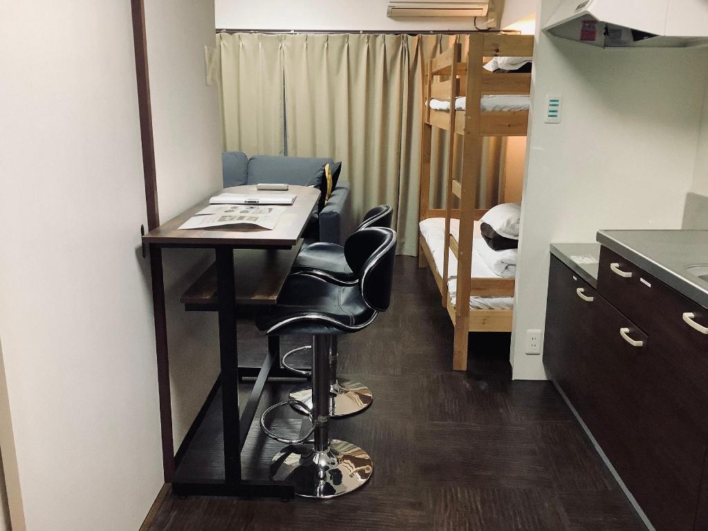 6319f9e7b253d119c64812a52968c71a